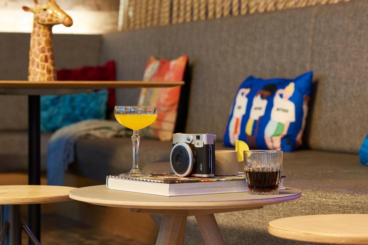 Moxy Dublin City Exterior photo